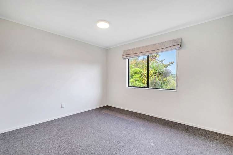 17 Omapere Street Whitby_7