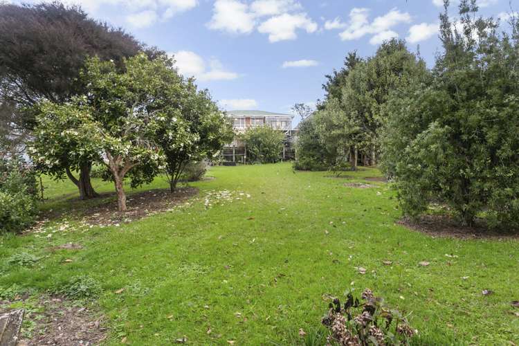 63 Taunton Terrace Blockhouse Bay_11