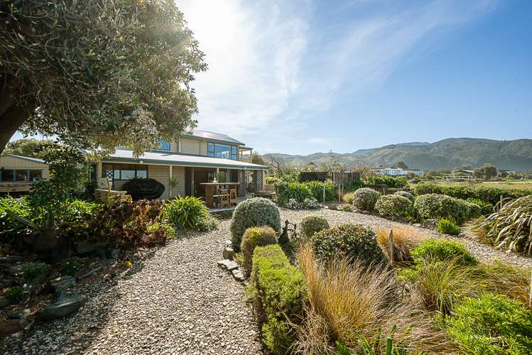 146 Rarangi Beach Road Rarangi_47