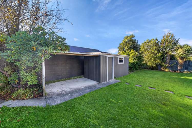 18A Coopers Road Dallington_23