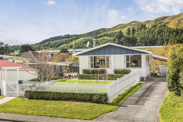 30A Coates Street Tawa_1
