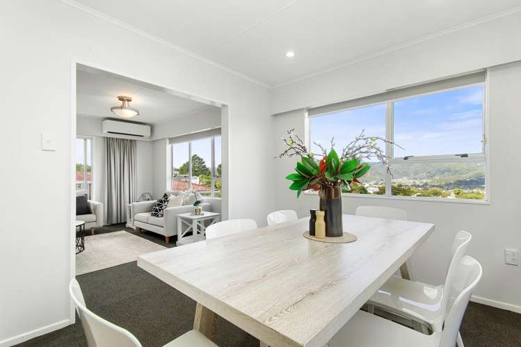 17 Gainsborough Grove Belmont_4