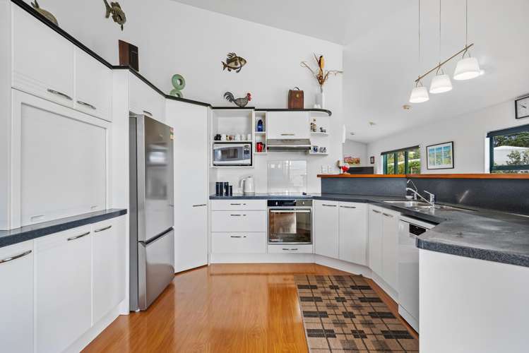 4 Ringer Avenue Matapouri_9