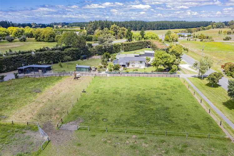 109 Old Main North Road Leithfield_23