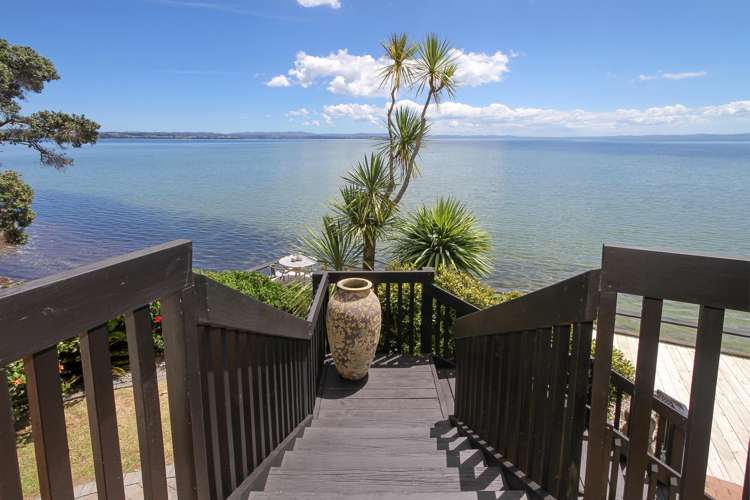 16a Crispe Road Clarks Beach_38