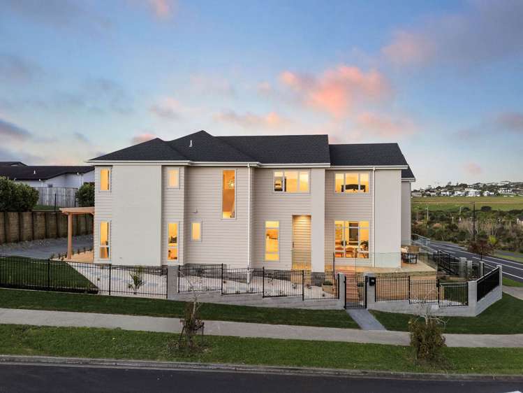 155 Bonair Crescent Silverdale_6