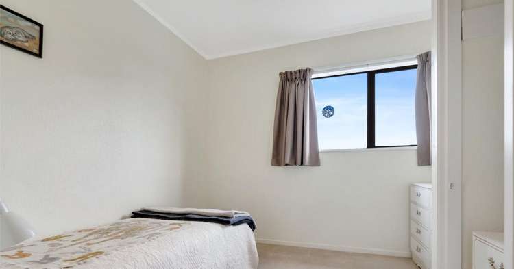 65 Konini Road Titirangi_13