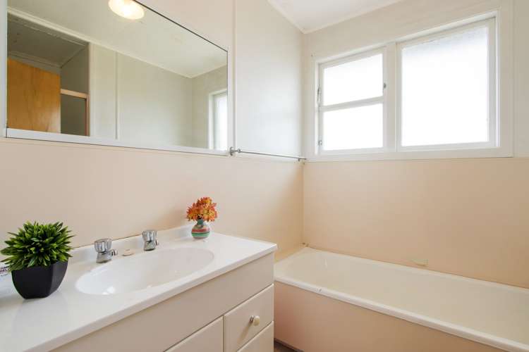 16 Russell Street Waihi_5