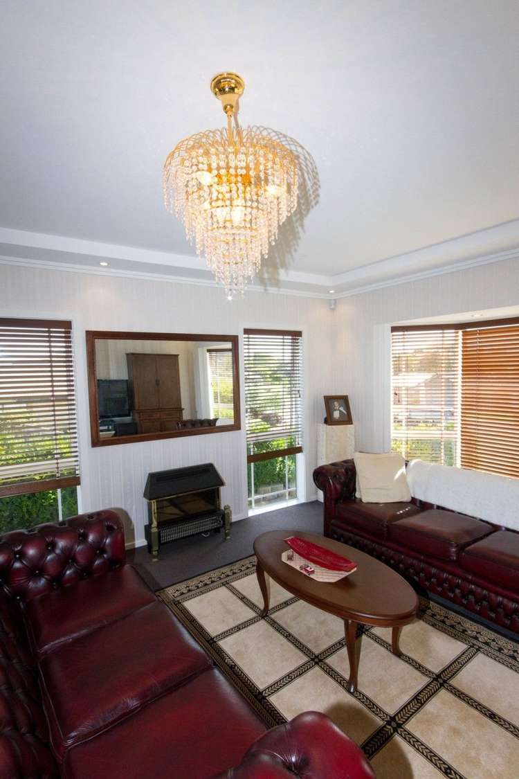 14 Lithgow Drive Otamatea_7