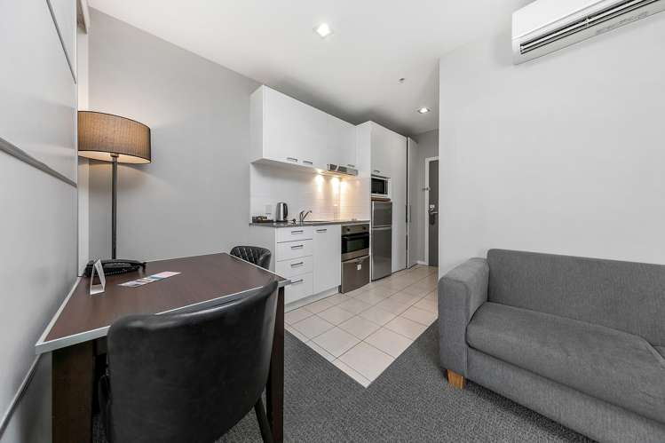 12C/62 Queens Street Auckland Central_14