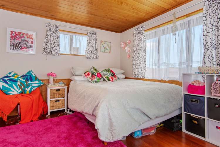 2 Palm Beach Boulevard Papamoa_20