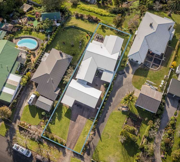 707 Mount Pleasant Road Thames_30