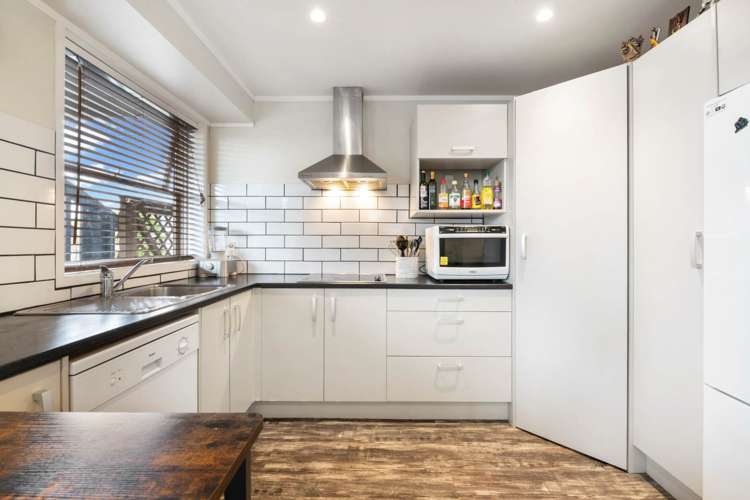 1/17 Park Road Glenfield_18