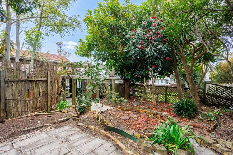 1/33 Edgeworth Road Glenfield_34