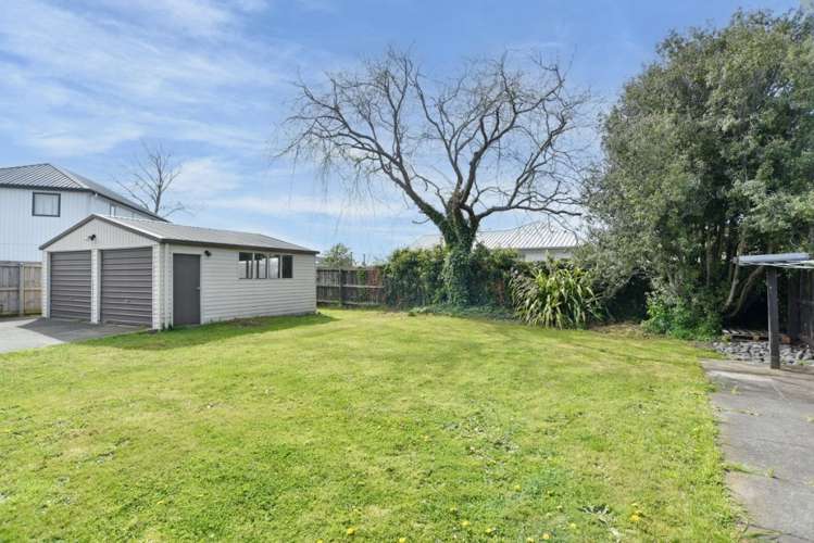2 Davis Place Woolston_10