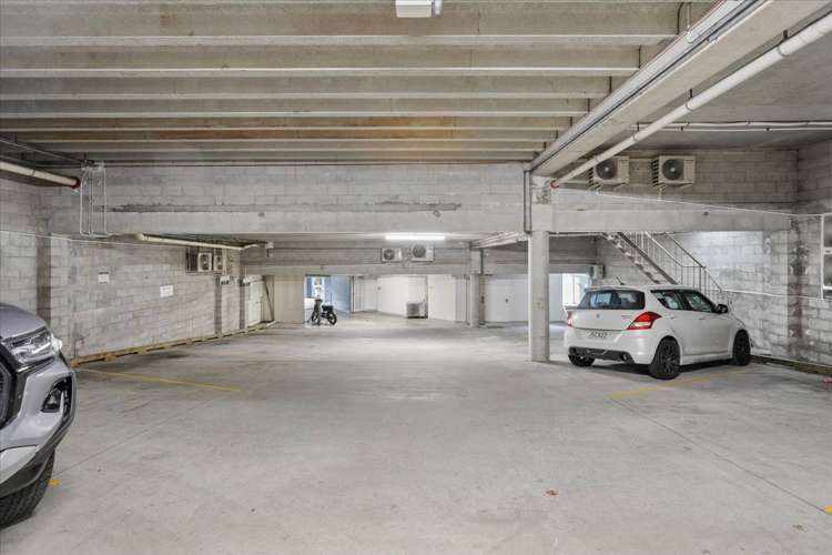 30A Willow Street Tauranga Central_21