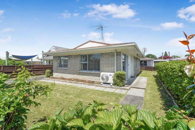 Two Bed Brick in Boys & Girls High Zones