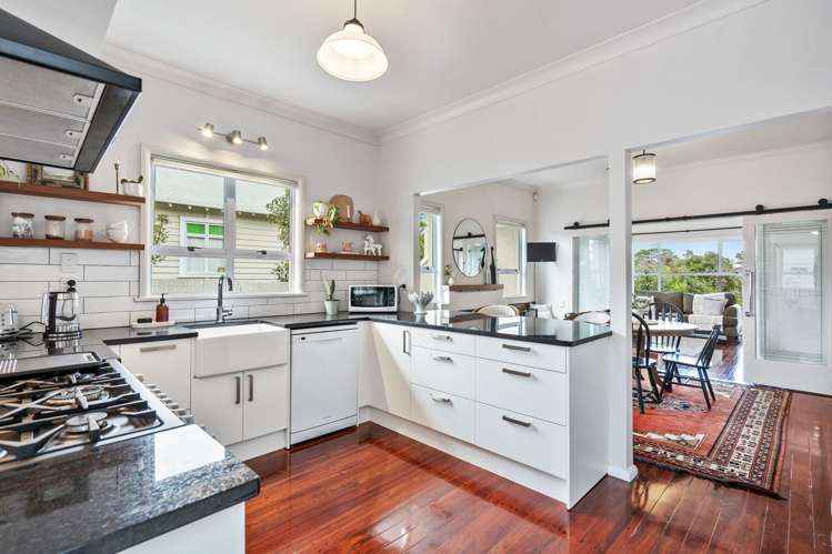 5a Mair Street Regent_8