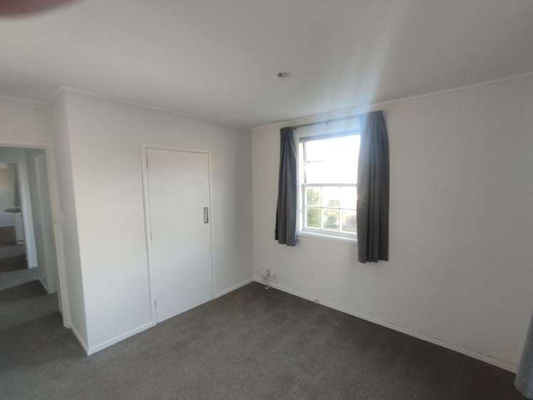 24A Thurleigh Grove Karori_5