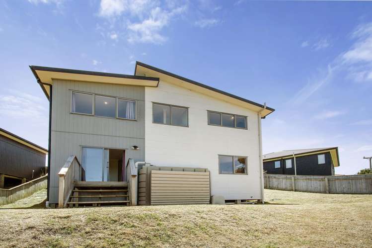 5 Valerie Smith Lane Belmont_16