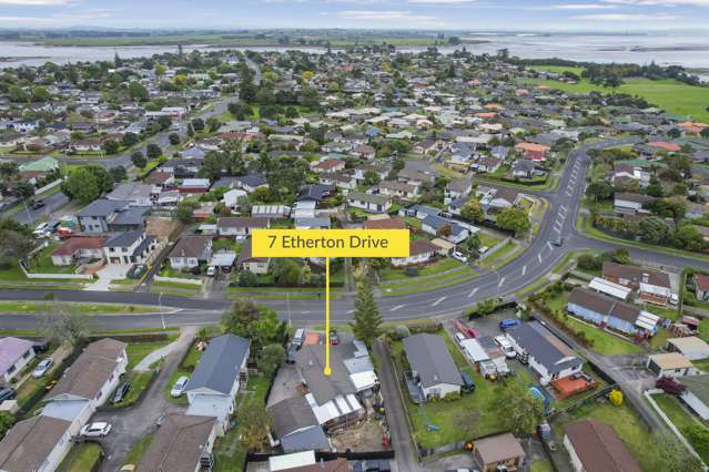 7 Etherton Drive Manurewa_2