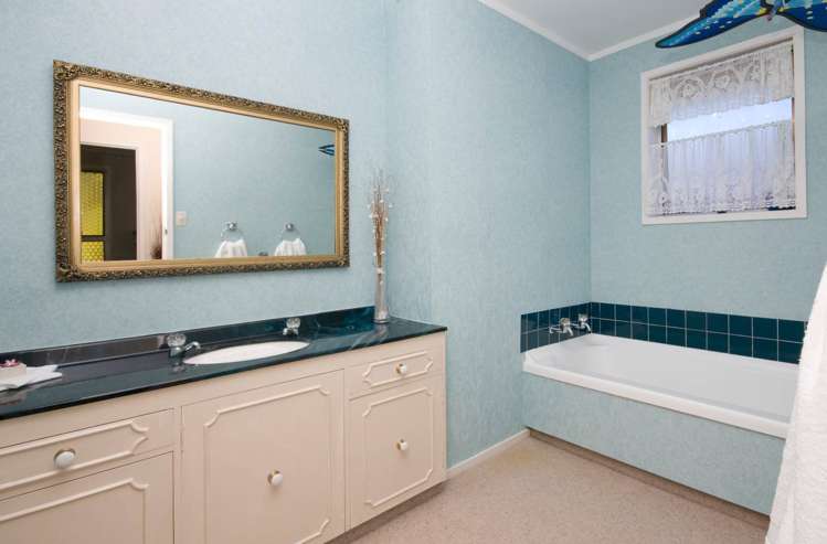 7 Galsworthy Place Bucklands Beach_11