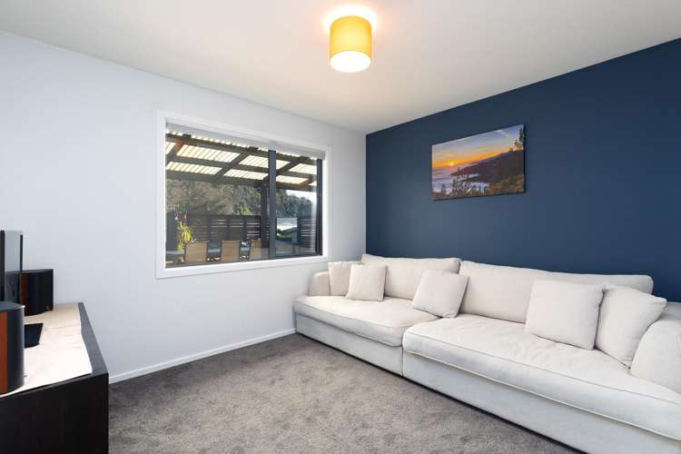 6 Hillside Lane The Brook_9