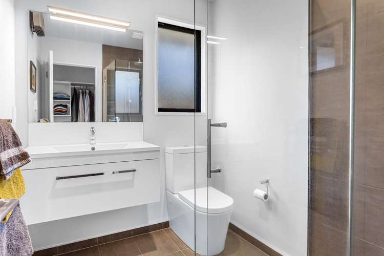 3 Donne Street Marshland_12