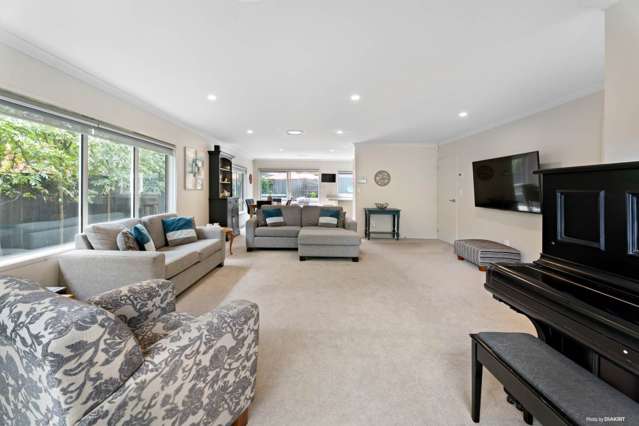 2/11 Collie Street Hillpark_4