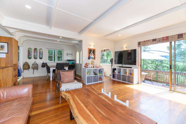 165 Laingholm Drive Laingholm_10