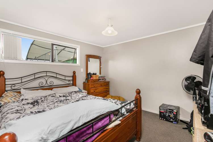 1/22 Tamworth Close Manurewa_11