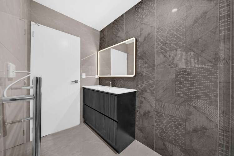 84C Botany Road Botany Downs_5