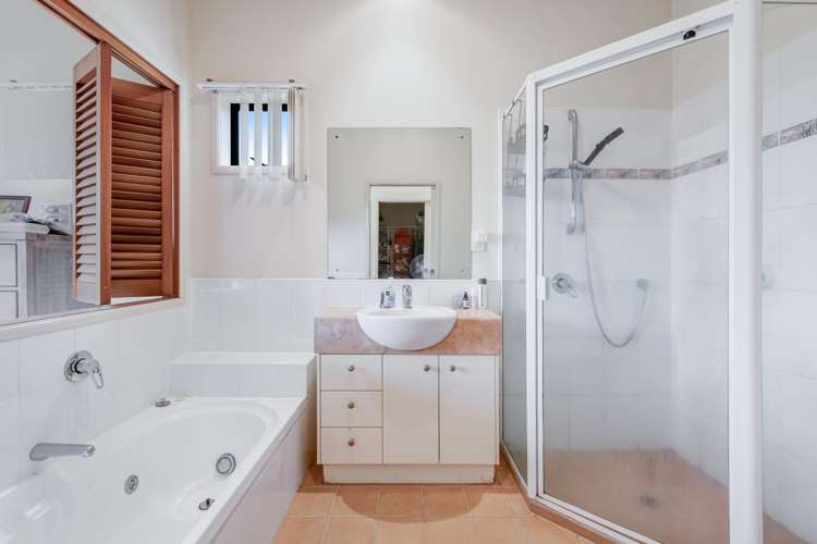 8 Trimaran Drive Gulf Harbour_8