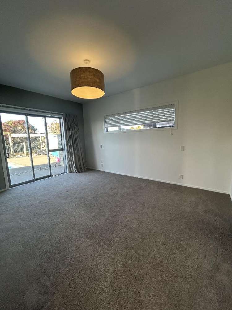661 Cornwall Road 10114_11