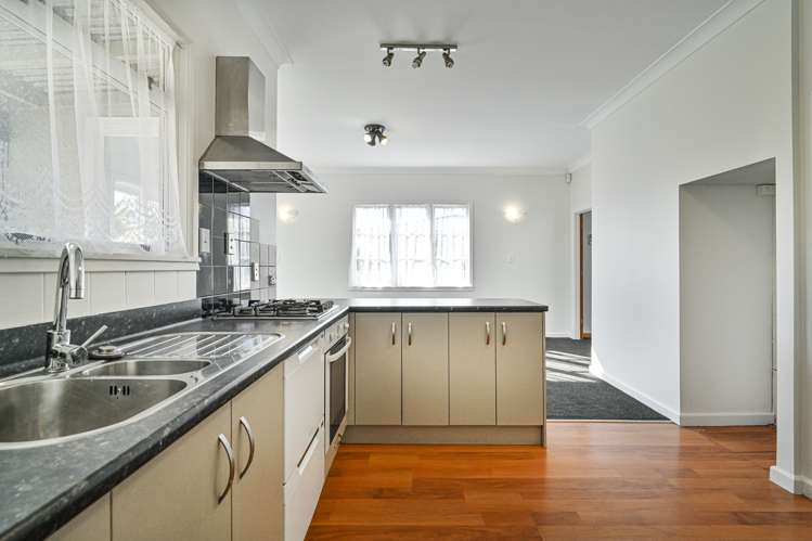 900 Rangiora Street Mahora_8