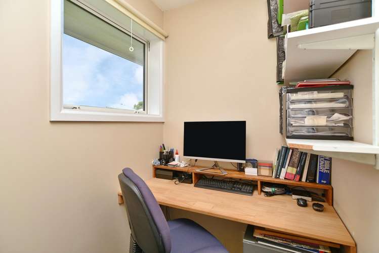 111 Isleworth Road Bishopdale_18