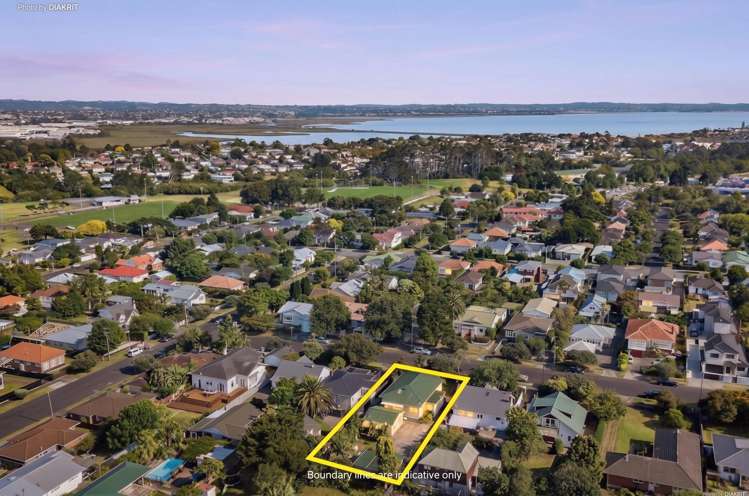 24 Fairleigh Avenue Mount Albert_12