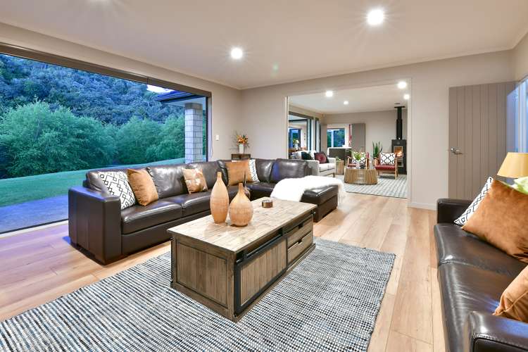 257 Upper Waiwera Road Puhoi_13