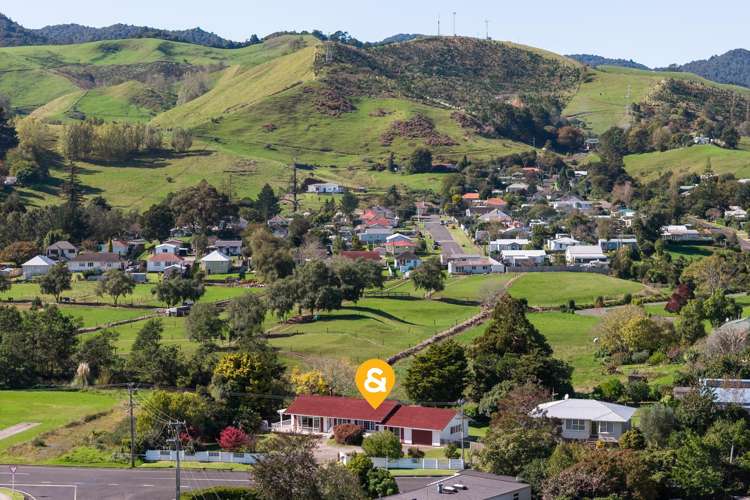 7 Thames Road Paeroa_23