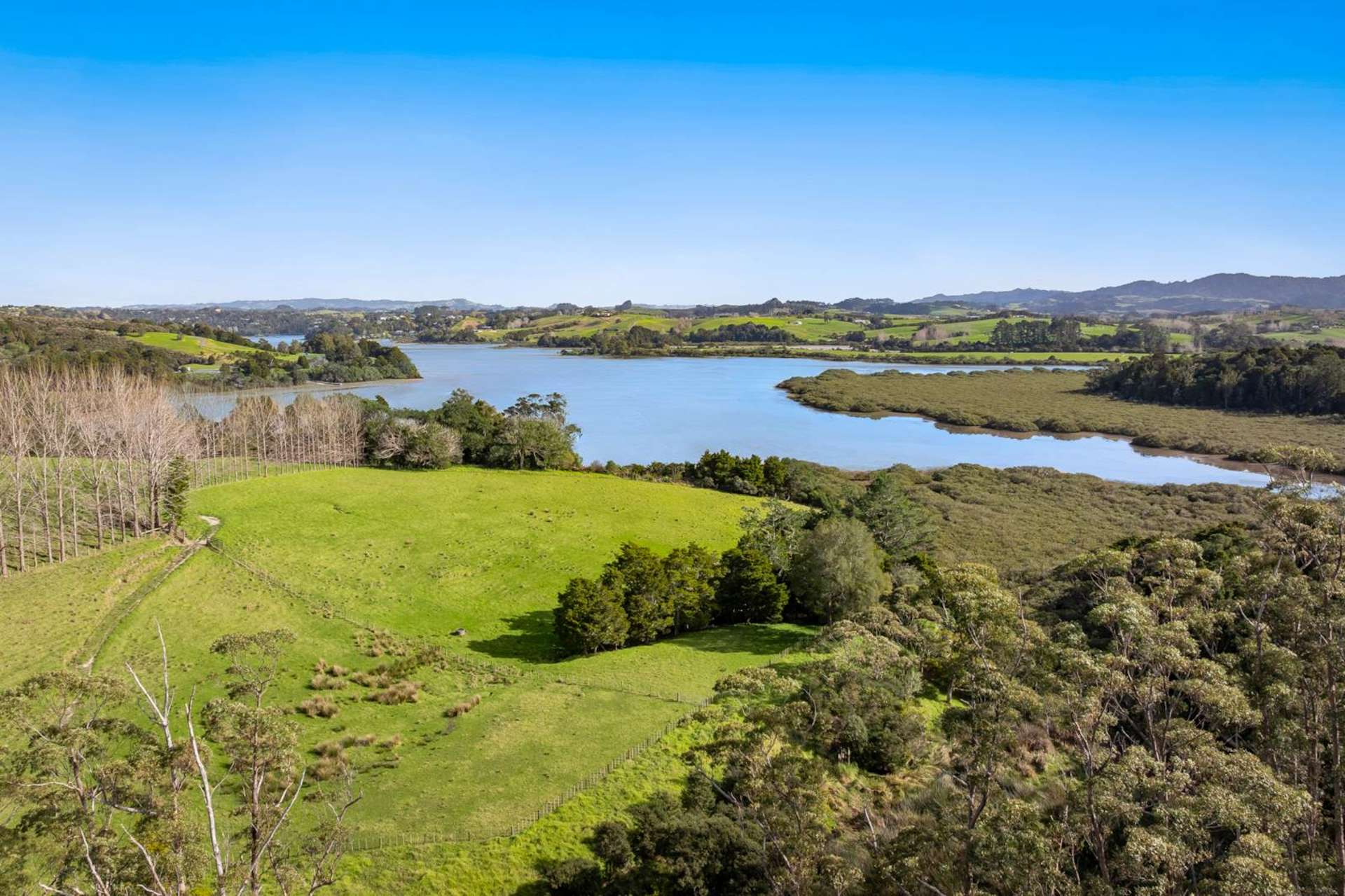 2/399 Whitmore Road Tawharanui Peninsula_0