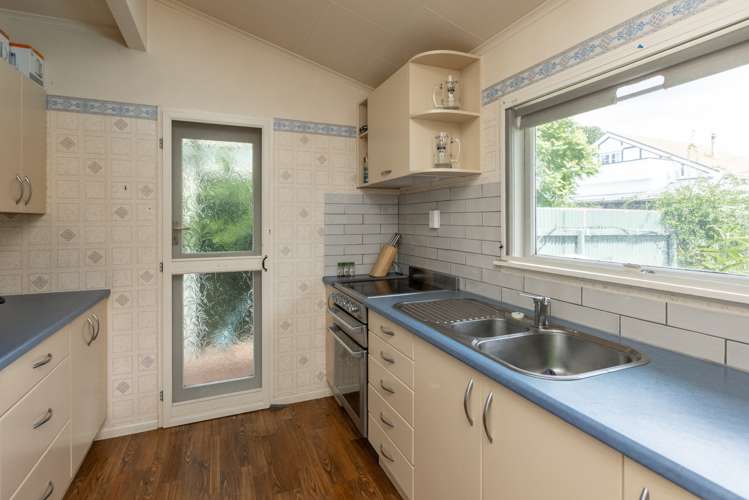 42 Kennedy Road Napier South_7