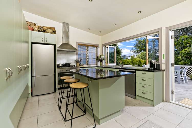 35 Allenby Avenue Devonport_10