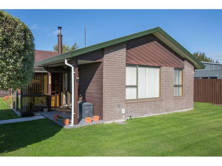 6 Peebles Drive Hei Hei_21