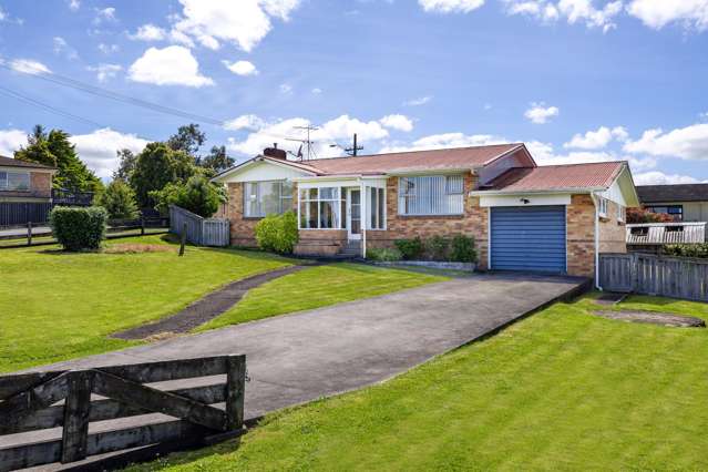 46 Russell Road Huntly_3