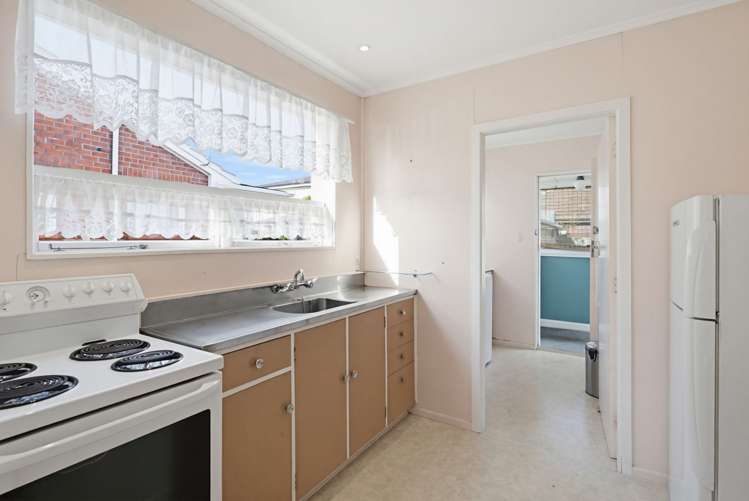 15 Amberley Grove Lower Hutt_7