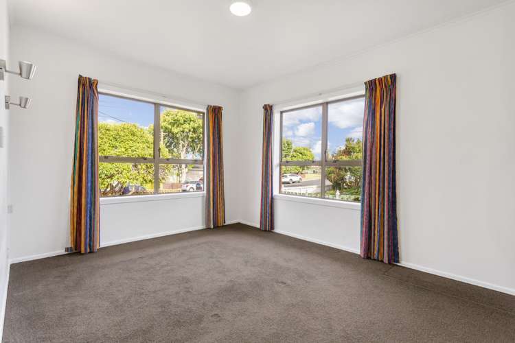 37 Halberg Street Papakura_8