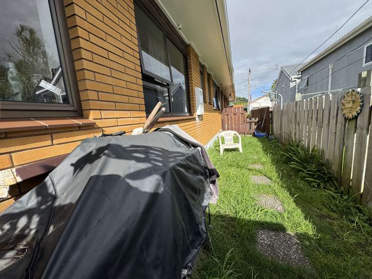 203 Amy Street Thames_12