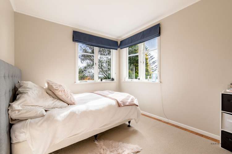 180 Glengarry Road Glen Eden_5