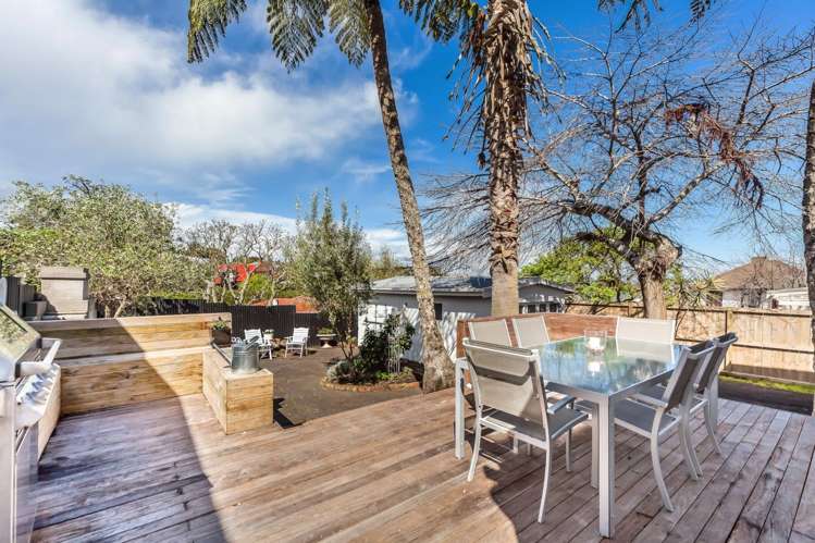 13 Normans Hill Road Onehunga_4