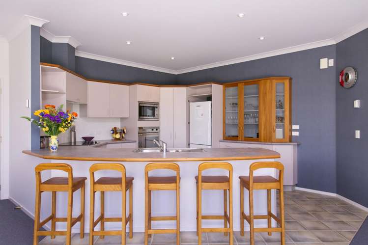 32 Kinder Street Acacia Bay_10